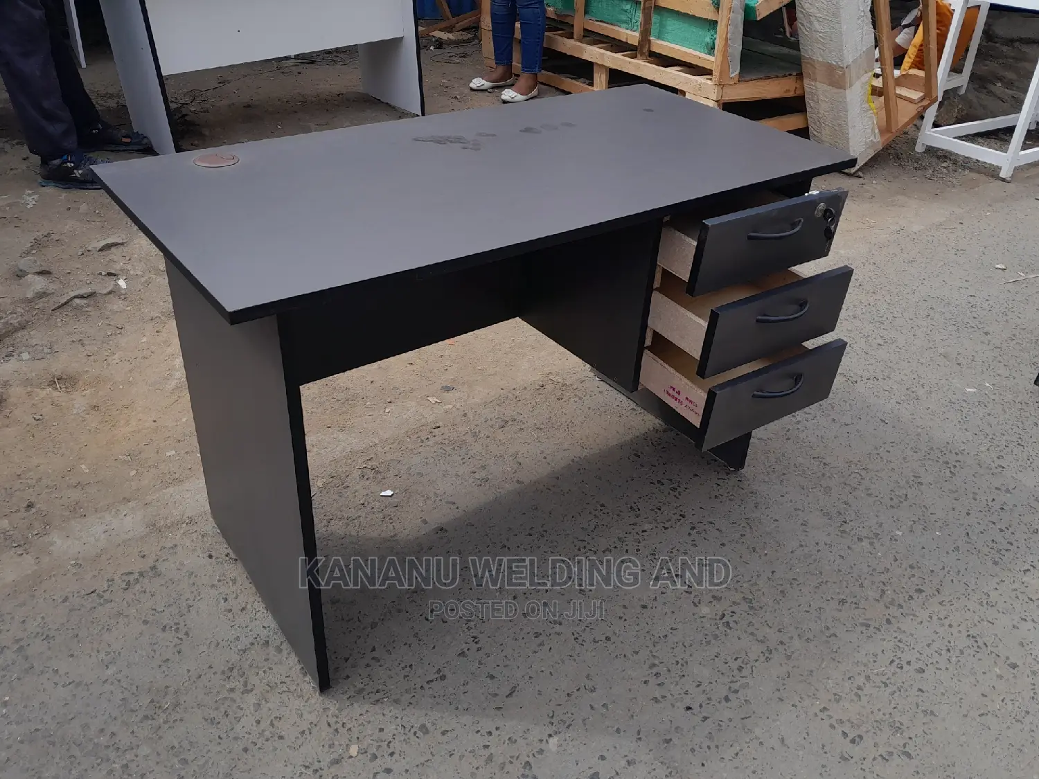 Office Desk