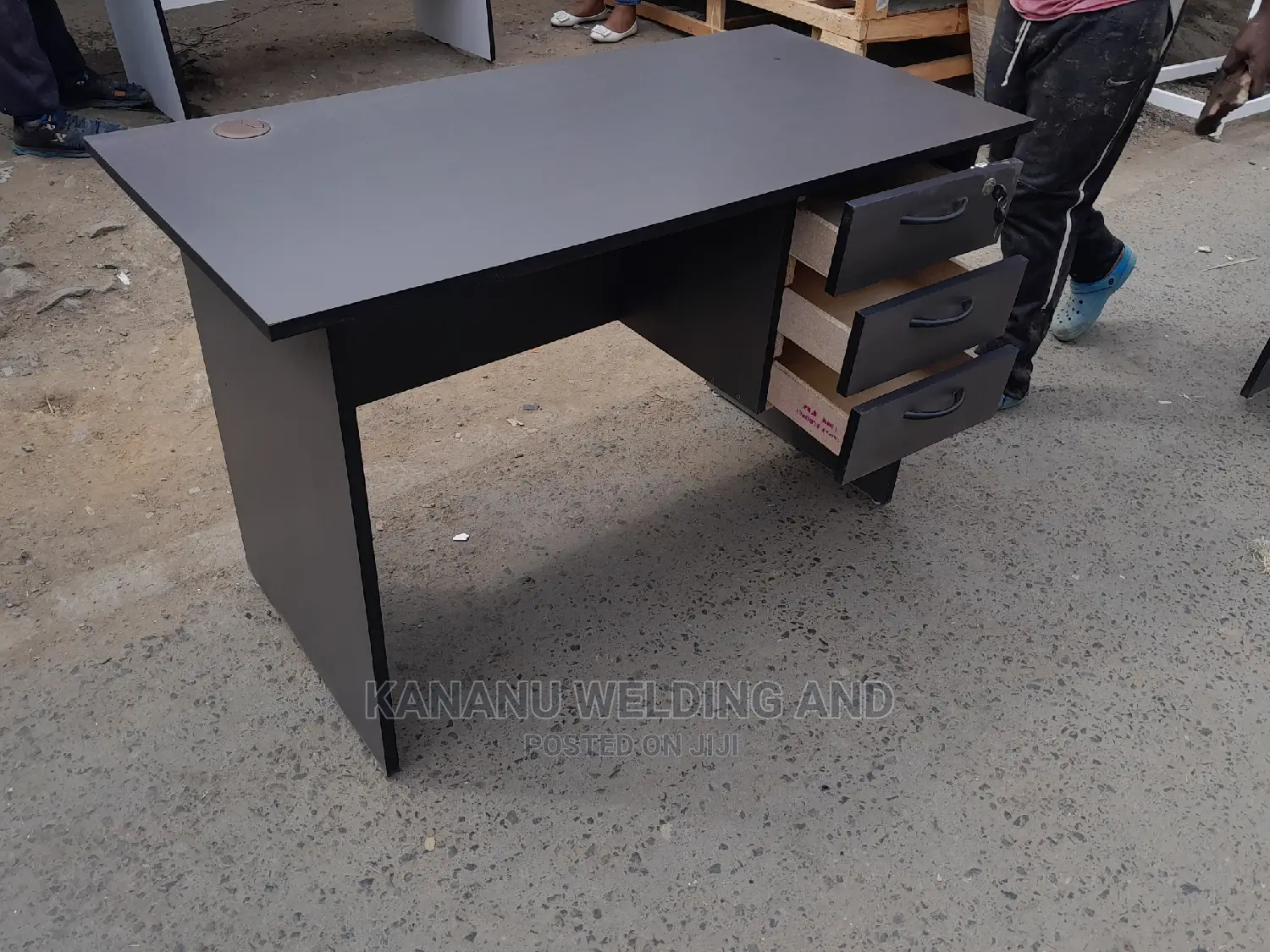 Office Desk