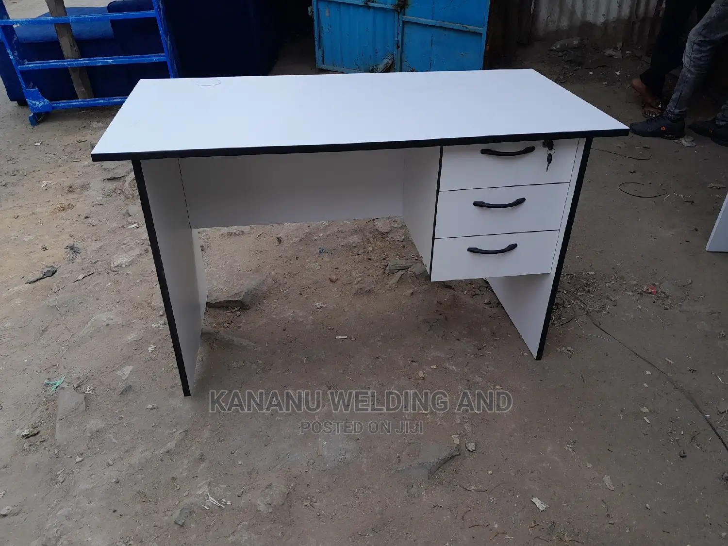 Office Desk