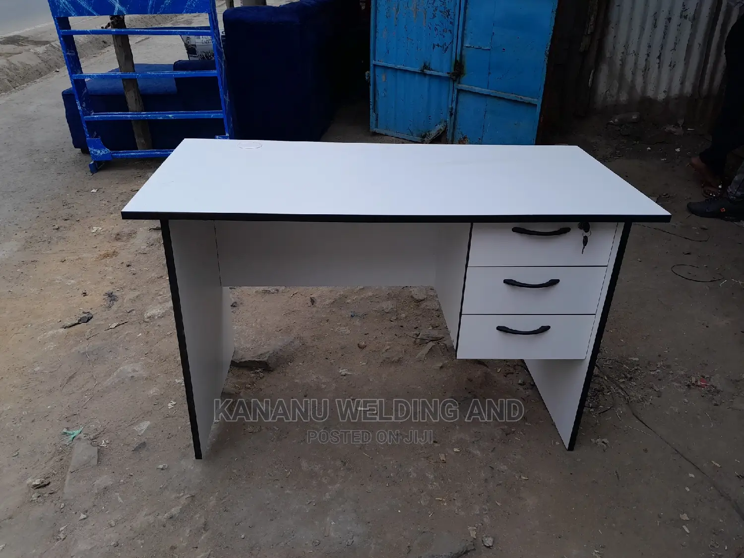Office Desk