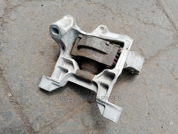 Engine Mount Maxda Axela, Cx5 Cx7 Cx9.