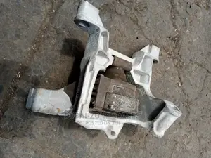 Engine Mount Maxda Axela, Cx5 Cx7 Cx9.