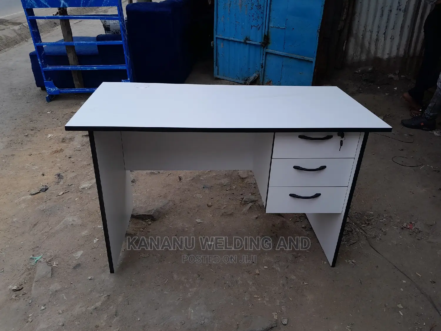 Office Desk
