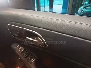 Mercedes-Benz CLA-Class 2016 Silver