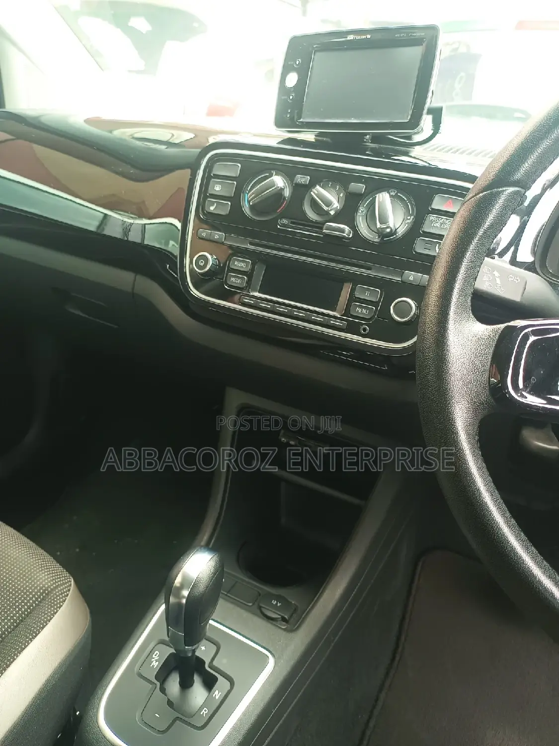 Volkswagen Up 2016 Black