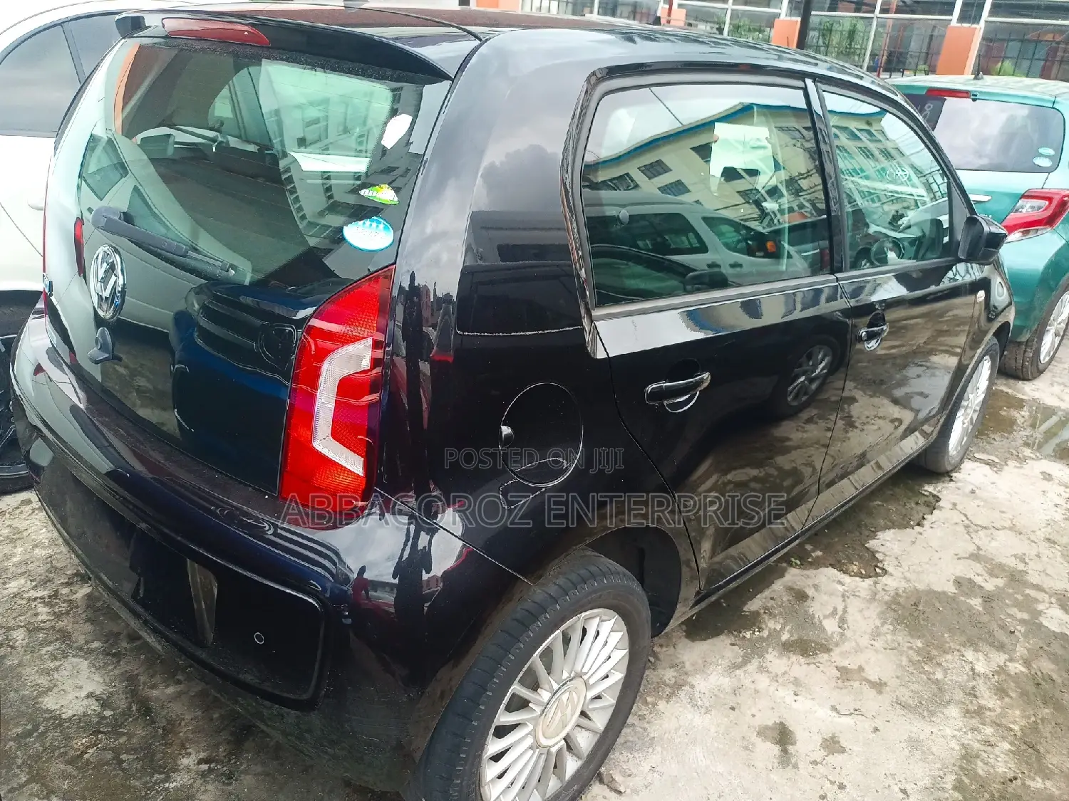 Volkswagen Up 2016 Black