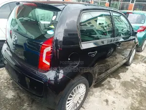 Volkswagen Up 2016 Black