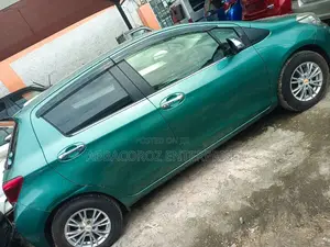 Toyota Vitz 2016 Green