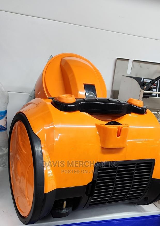 Vacuum Cleaner Machine Suitable for Domestic Use