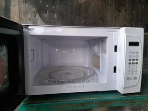 Ramtons Microwave(White)