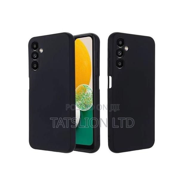 Samsung Galaxy A24 Silicone Case Black - main view