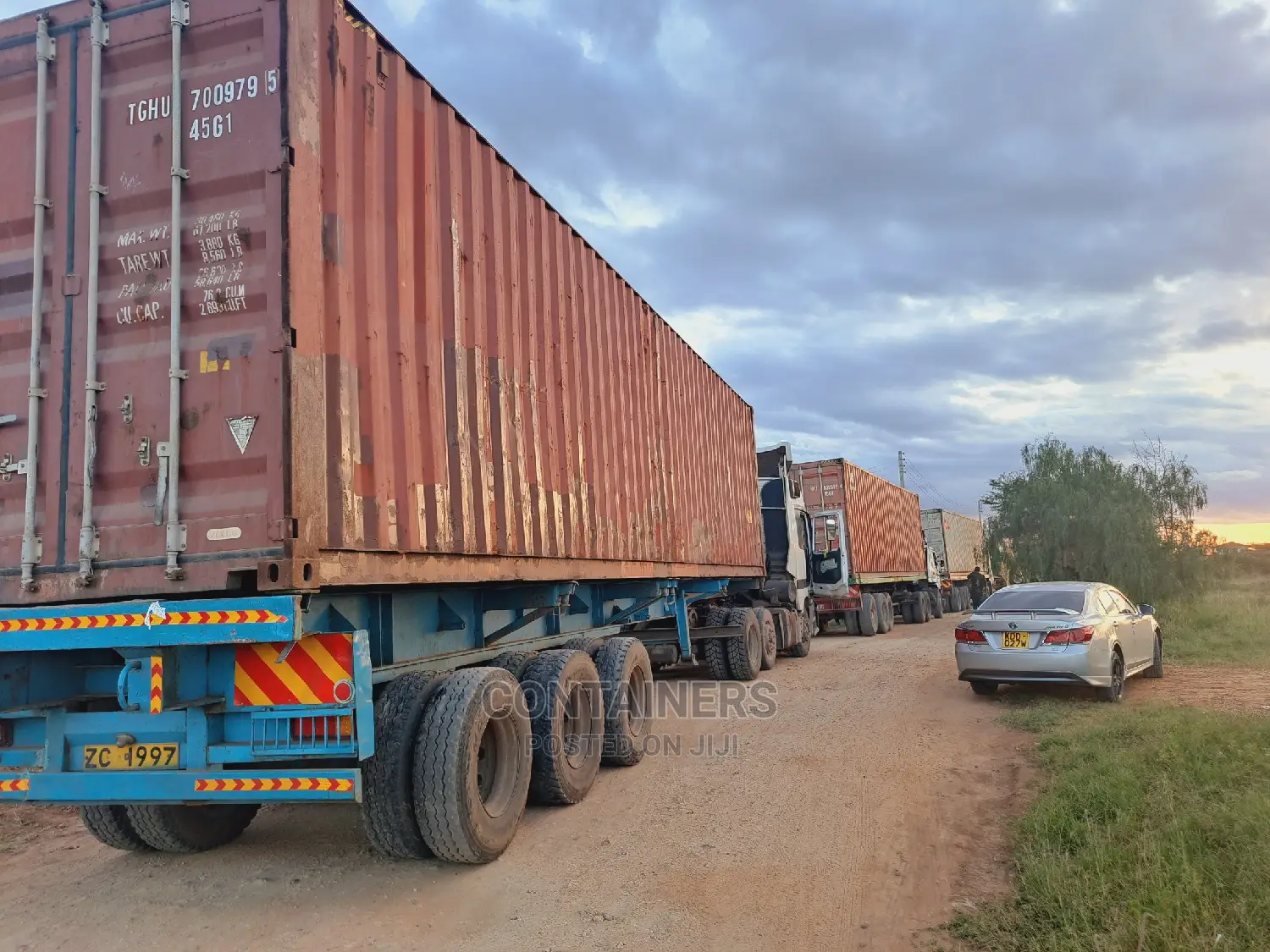 We Deliver Shipping Containers to Your Doorstep
