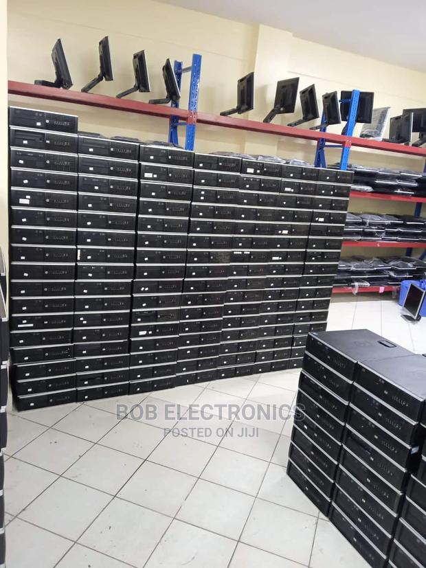 Desktop Computer HP EliteDesk 800 4GB Intel Celeron HDD 256GB - main view