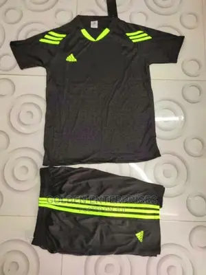 Kids Adidas Football Team Set