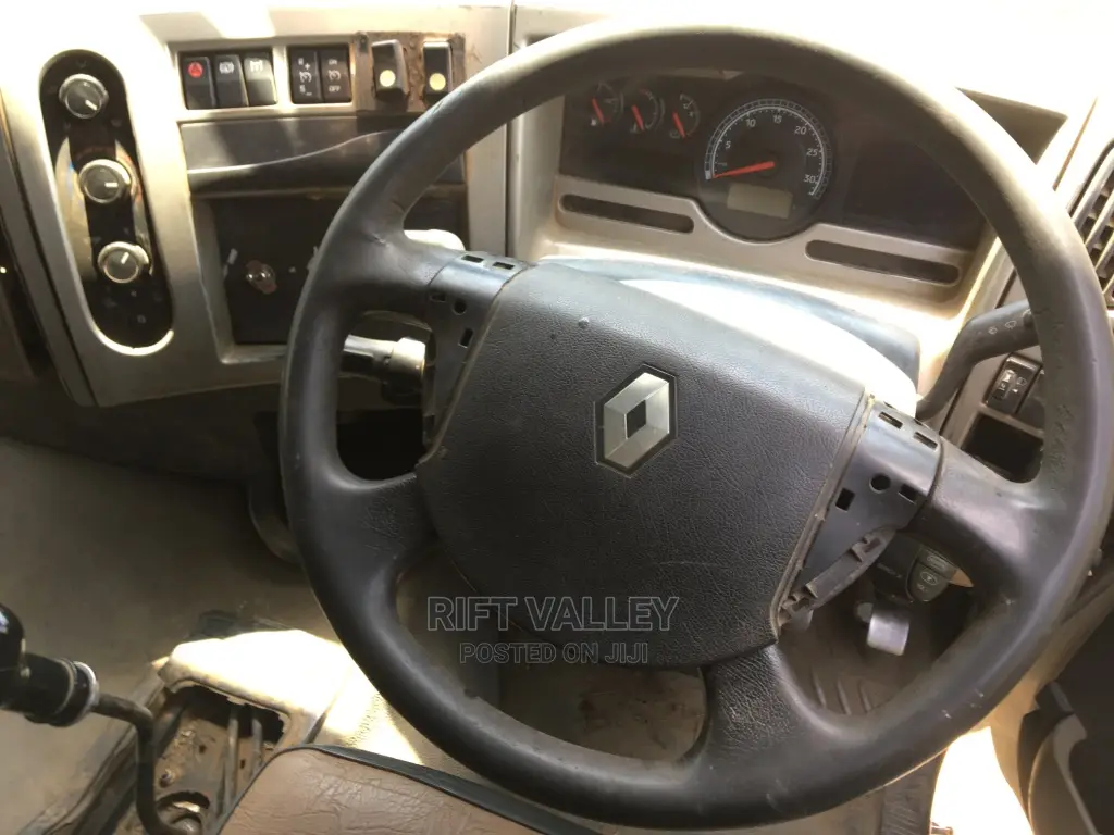 Renault 440dxi Head For Sale
