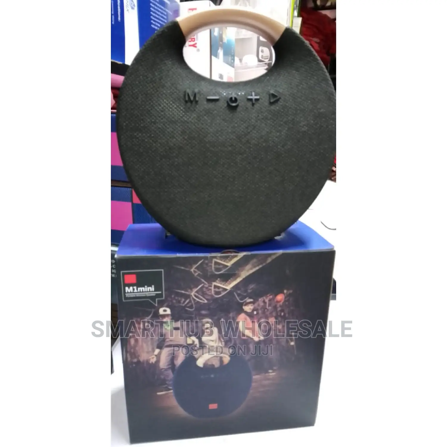 M1 Bluetooth Speaker Bluetooth * 