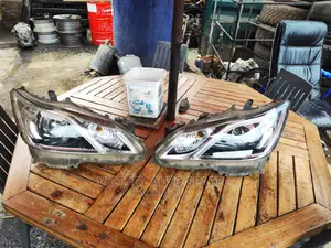 Crown Headlight 2015-2018 Athlete