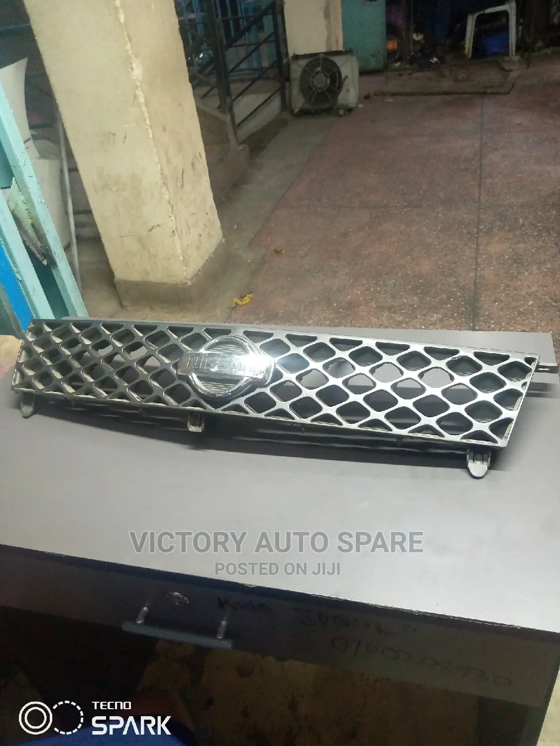 Extrail Nt30 Front Grill Ex Japan
