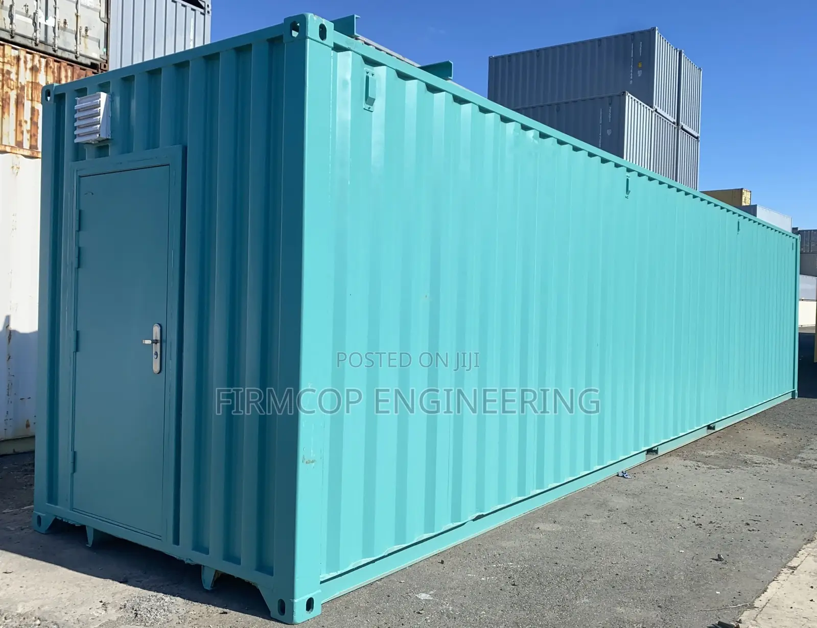 40ft Container Store - Plain With 3 Tier Shelves
