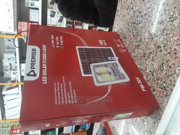 Bright Solar Light - main view