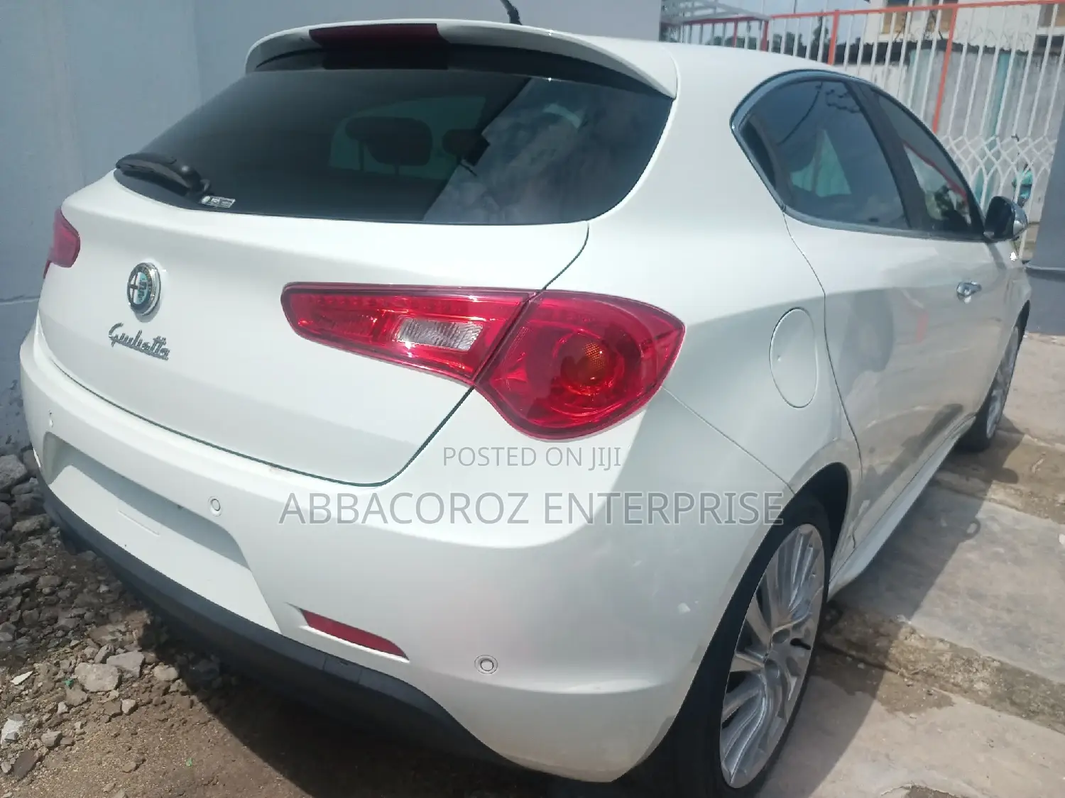 Alfa Romeo Giulia 2016 White