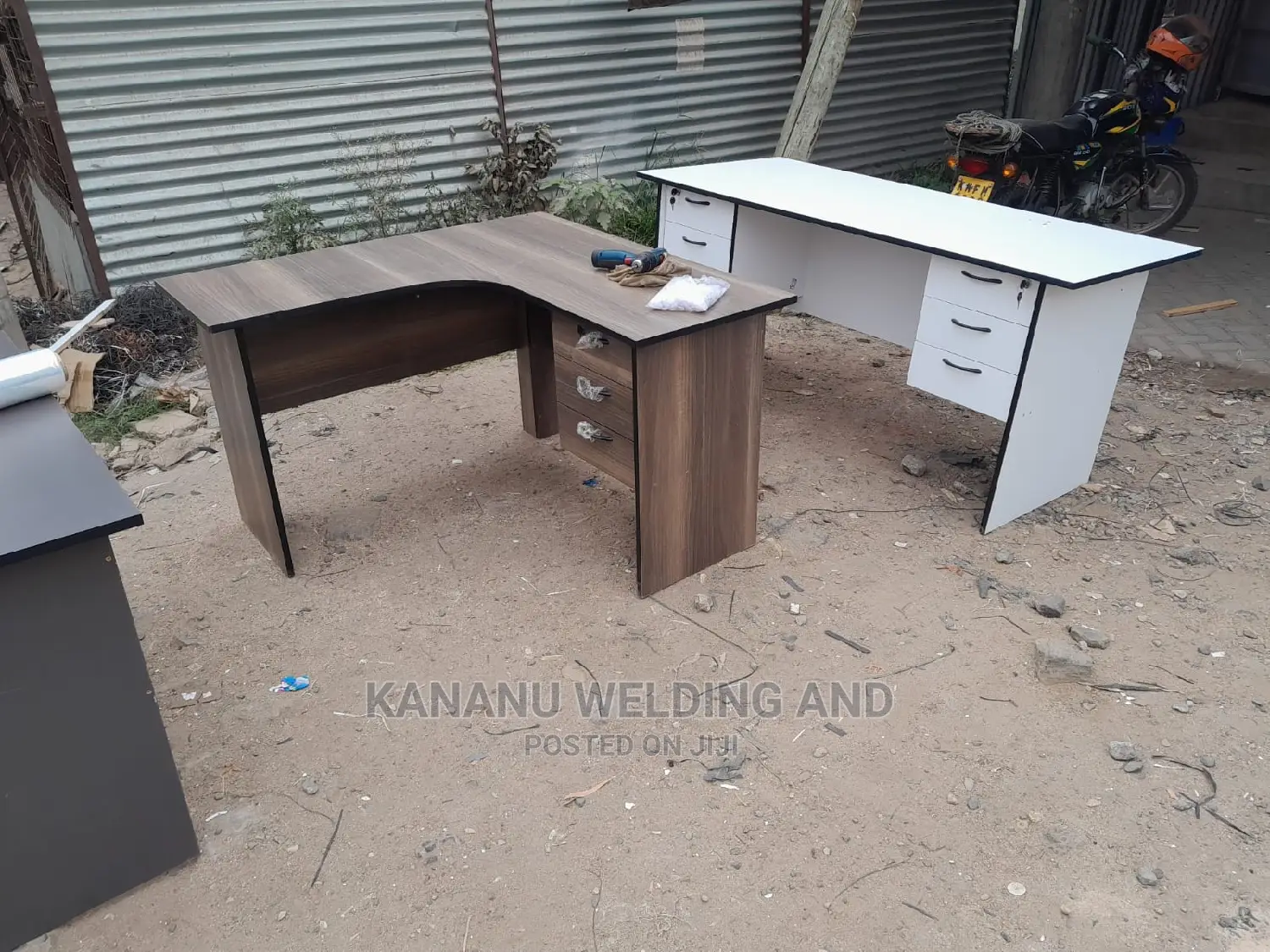 Office Desk