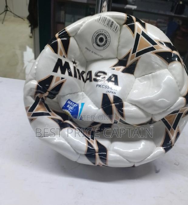 Foot Ball. Mikasa Original Football