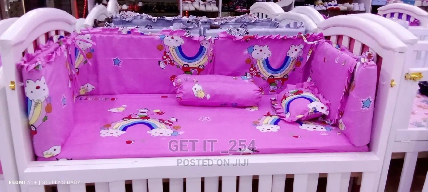 Baby Cot Bumpers Available in Different Colours