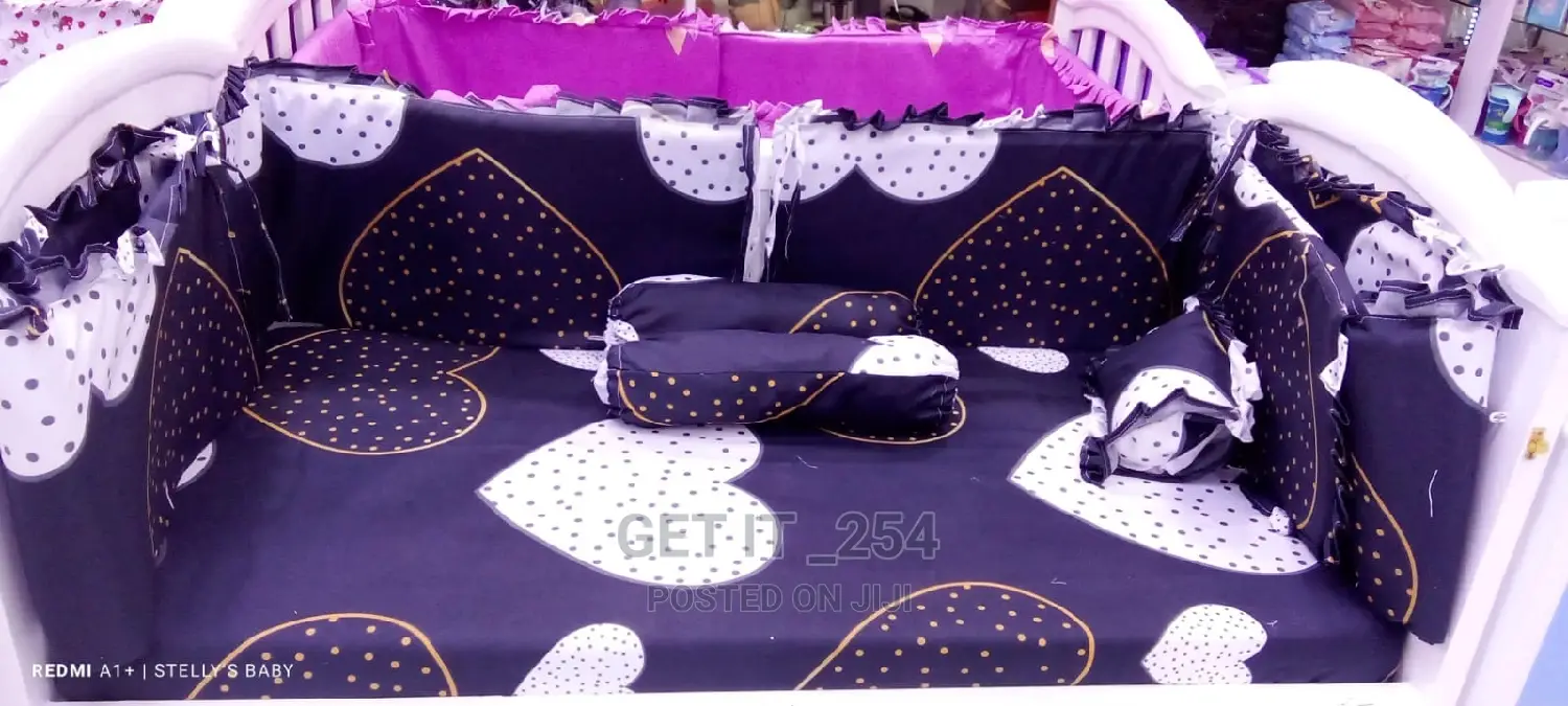 Baby Cot Bumpers Available in Different Colours