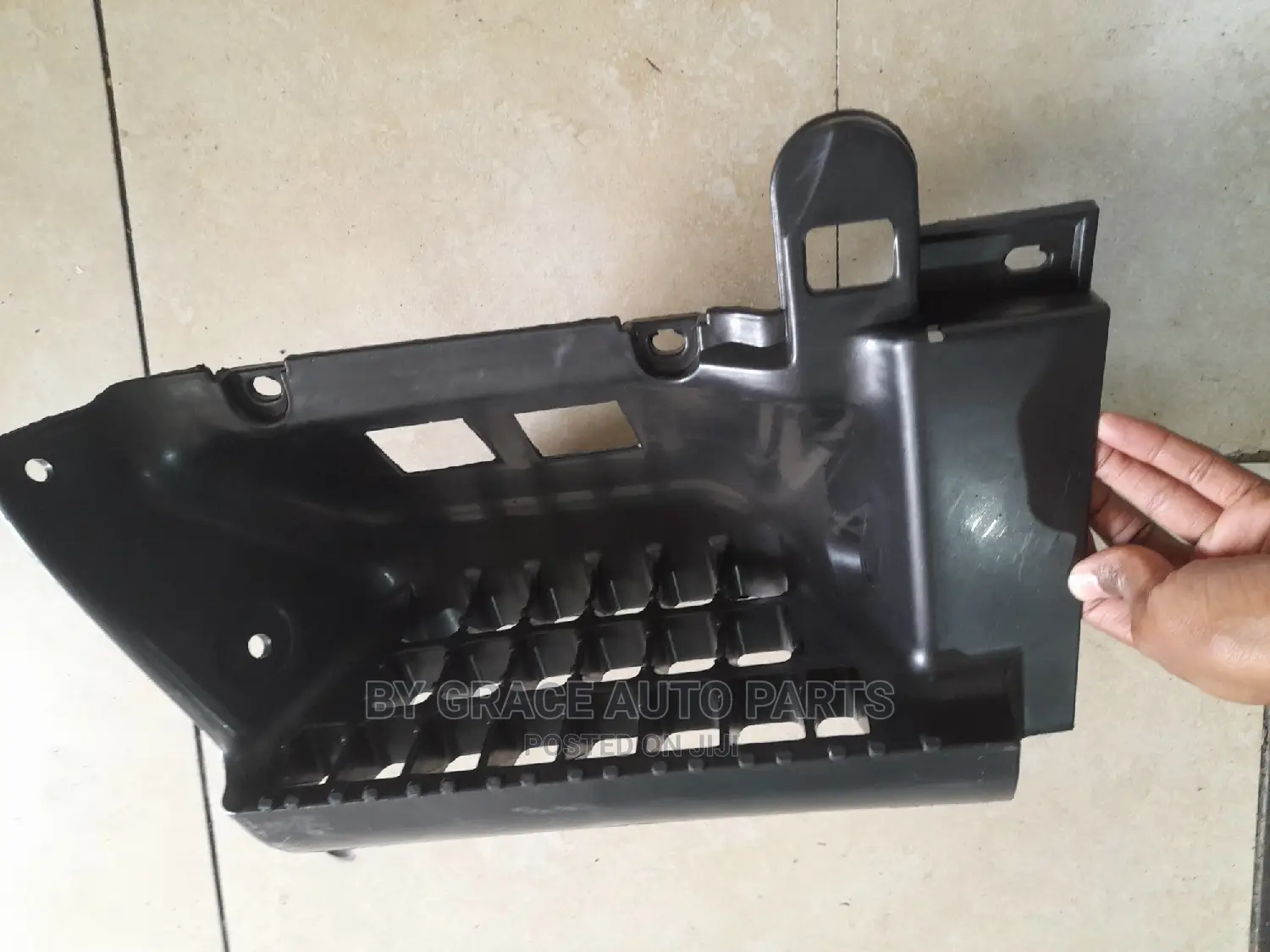 Side Stepper Isuzu NKR NPR