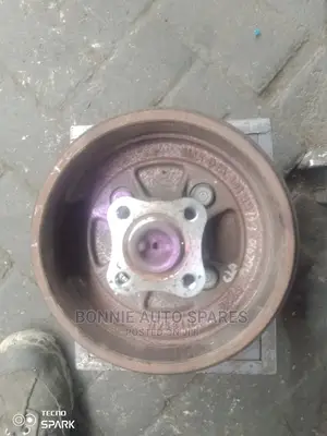 Nissan Note E12 Rear Hub