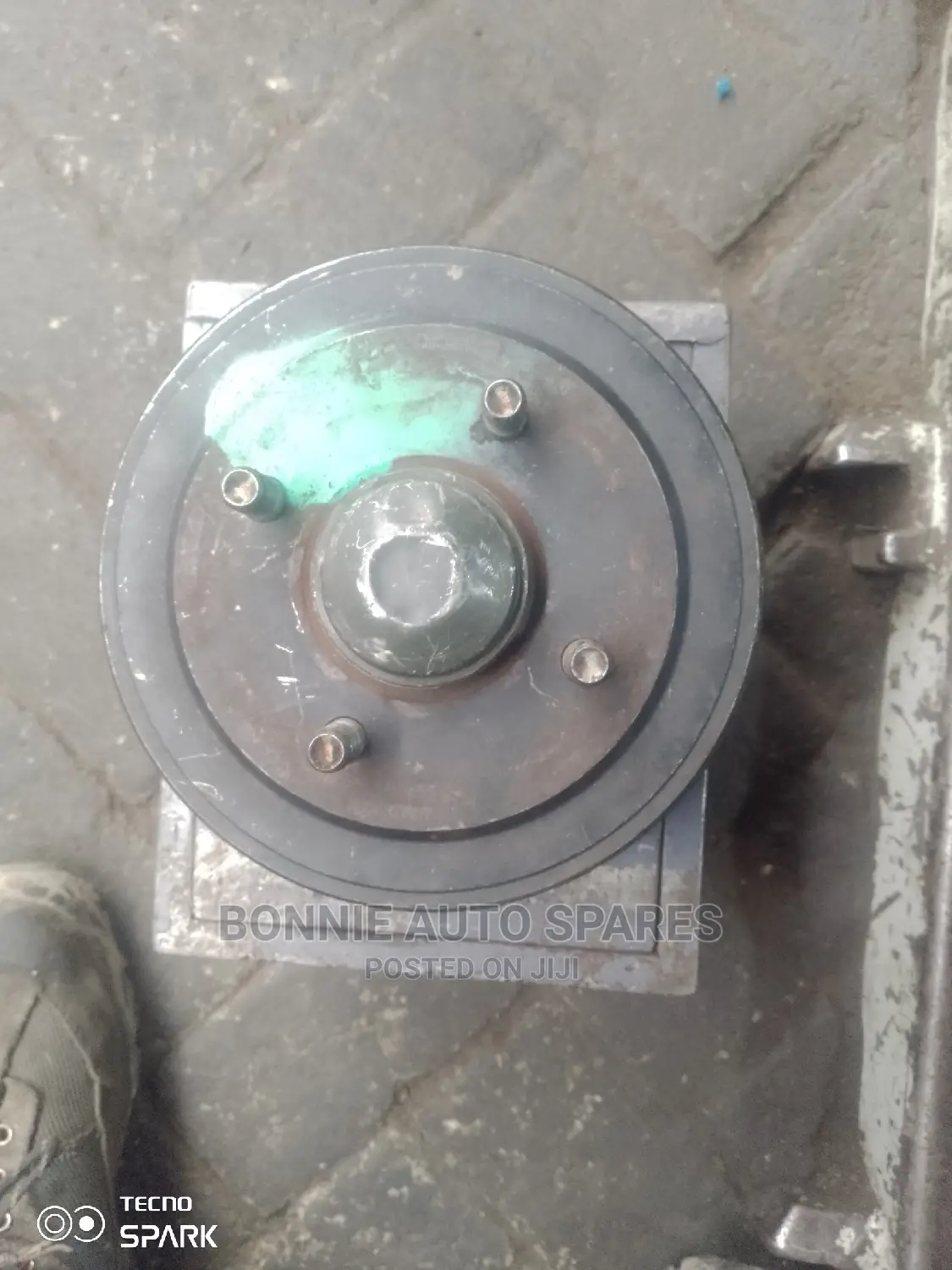 Nissan Note E12 Rear Hub