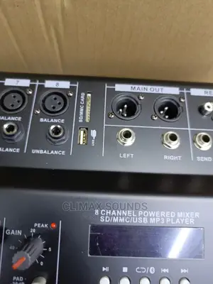 Powered Mixer 8 Channels Maxs