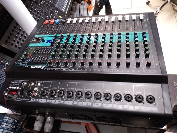 Yamaha MA -12 12 Channel Powered Mixer