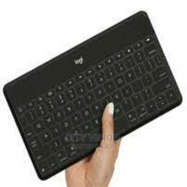 Logitech Bluetooth Keyboard Folio - main view
