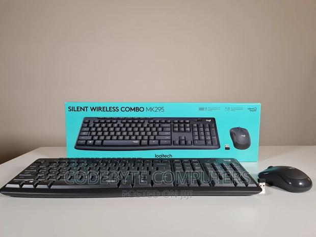 Logitech MK295 Silent Wireless Keyboard Mouse - main view