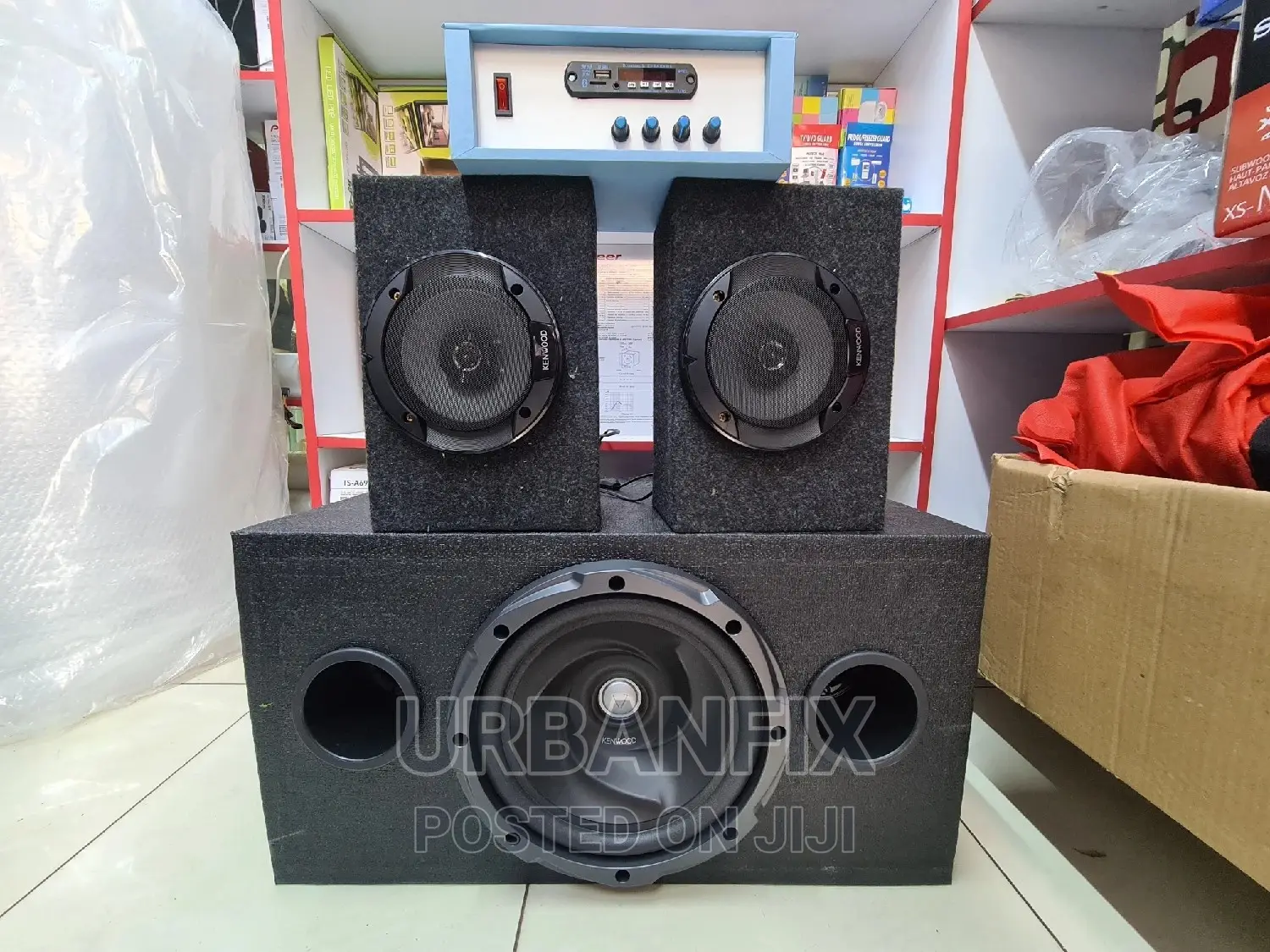 1000 Watts Powerful Subwoofer With Mid Speakers and Amp