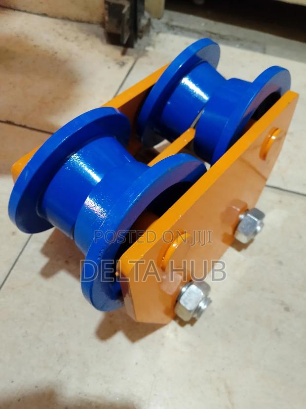 Movable Plain Beam Trolley Hook - main view