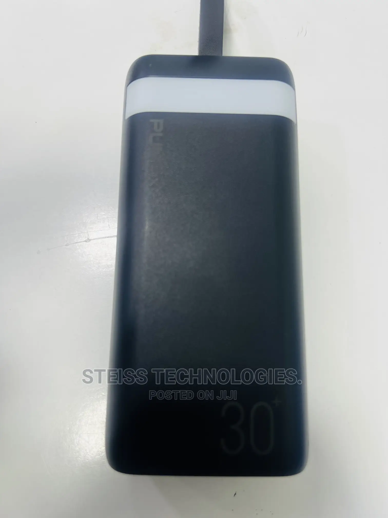 Punex 30000-Mah Powerbank.