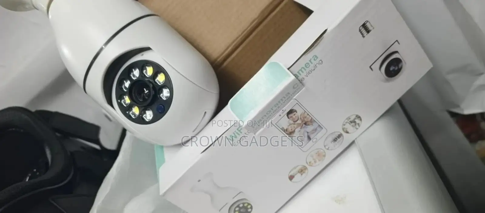 2.0MP Wi-Fi Panoramic Bulb Camera