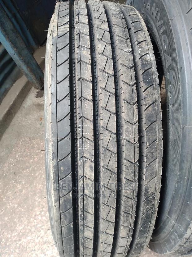 Lavigator Tires Sizes 265/70r19.5 Tubeles.