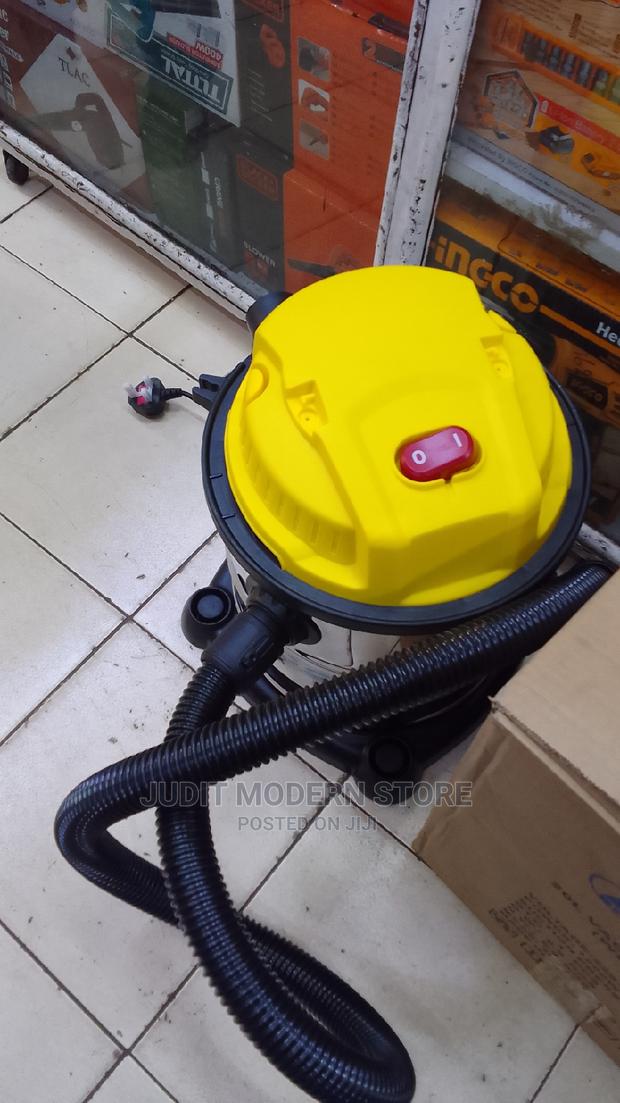 20l Vacuum Cleaner - thumbnail 2