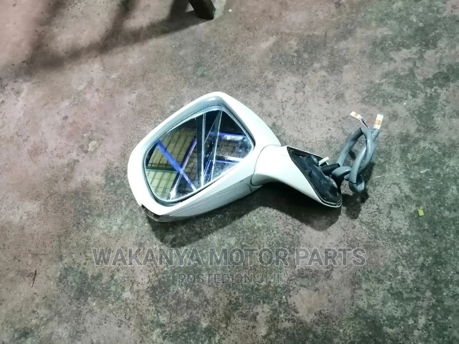 Toyota Mark X Zio Side Mirror With Indicator Light, Ex Japan