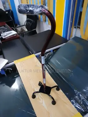 Quad Cane/ Walking Stick Four-Legged Walking Stick