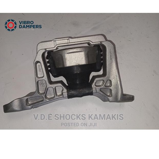 Mazda Premacy/Axela Right Engine Mounting - main view