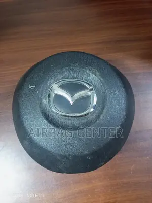 Mazda Axela Steering Airbags