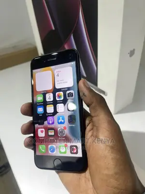 Apple iPhone 7 32 GB Black