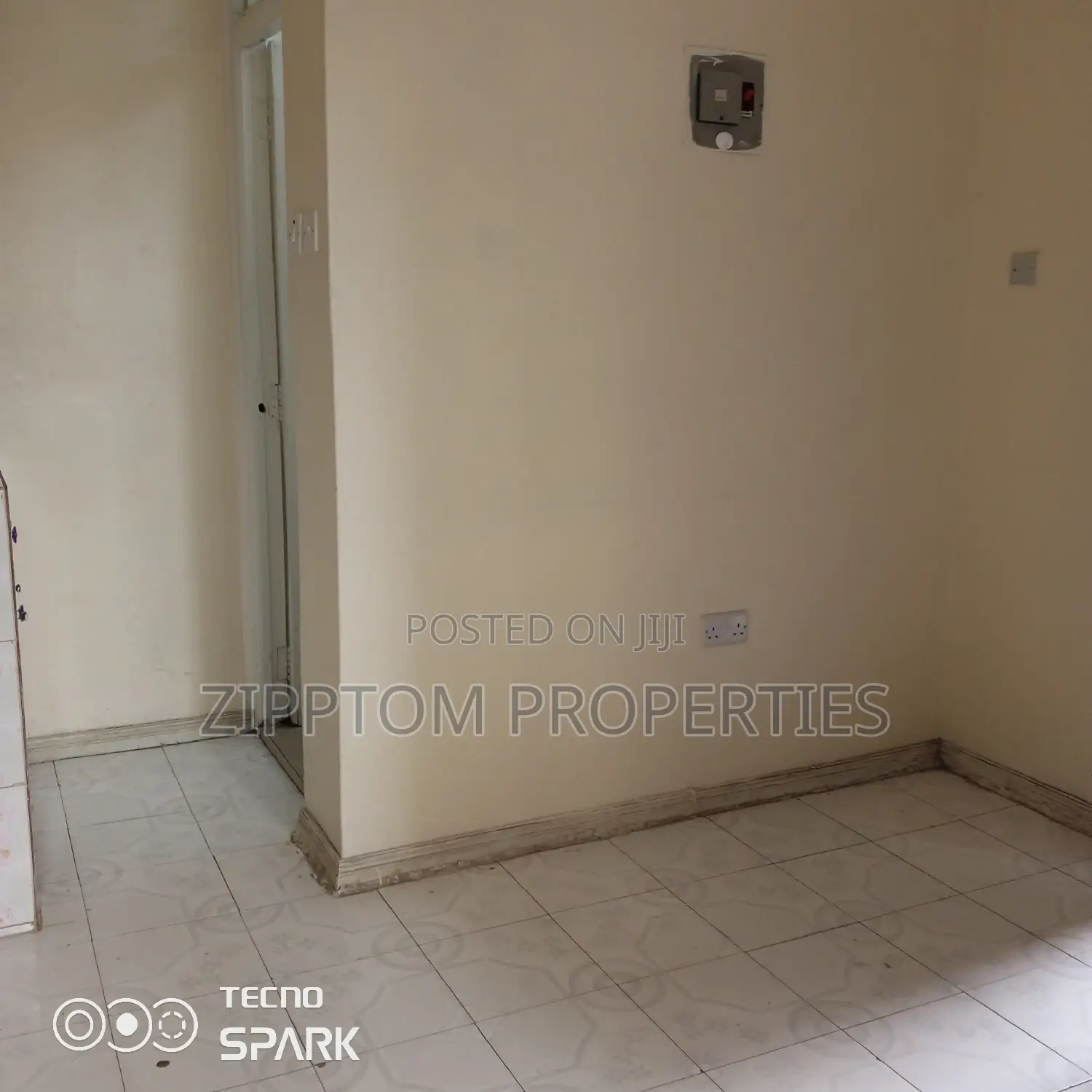 Studio Apartment in South C for rent
