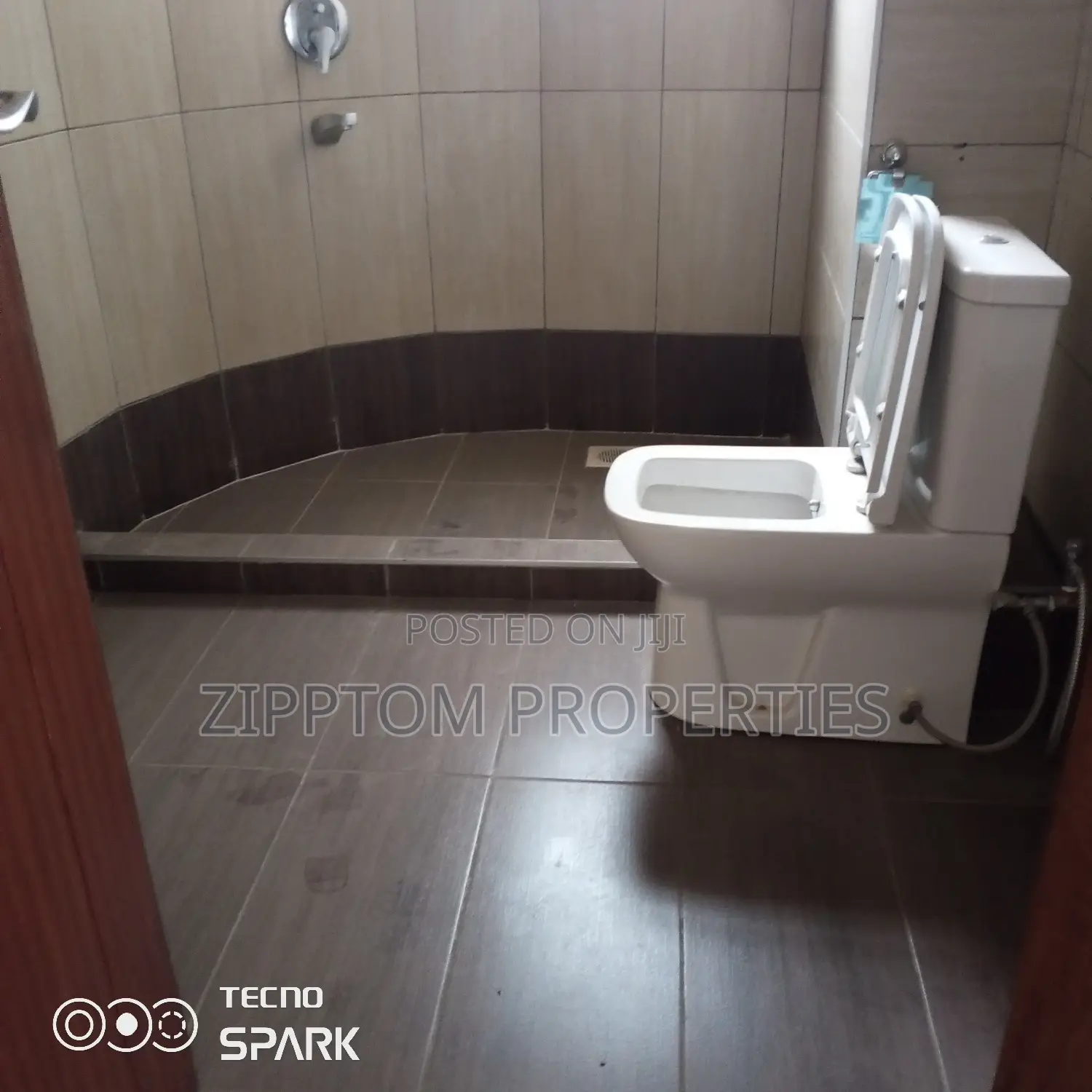 2bdrm Apartment in South C for rent