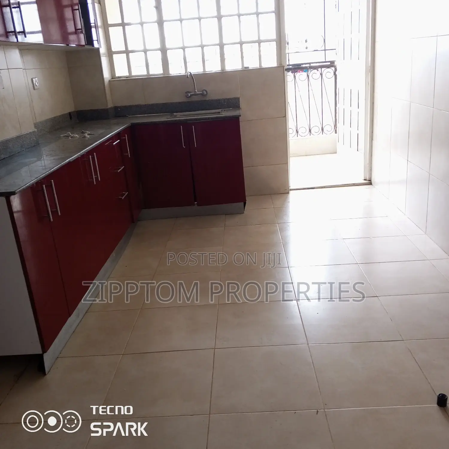 3bdrm Apartment in South C for rent